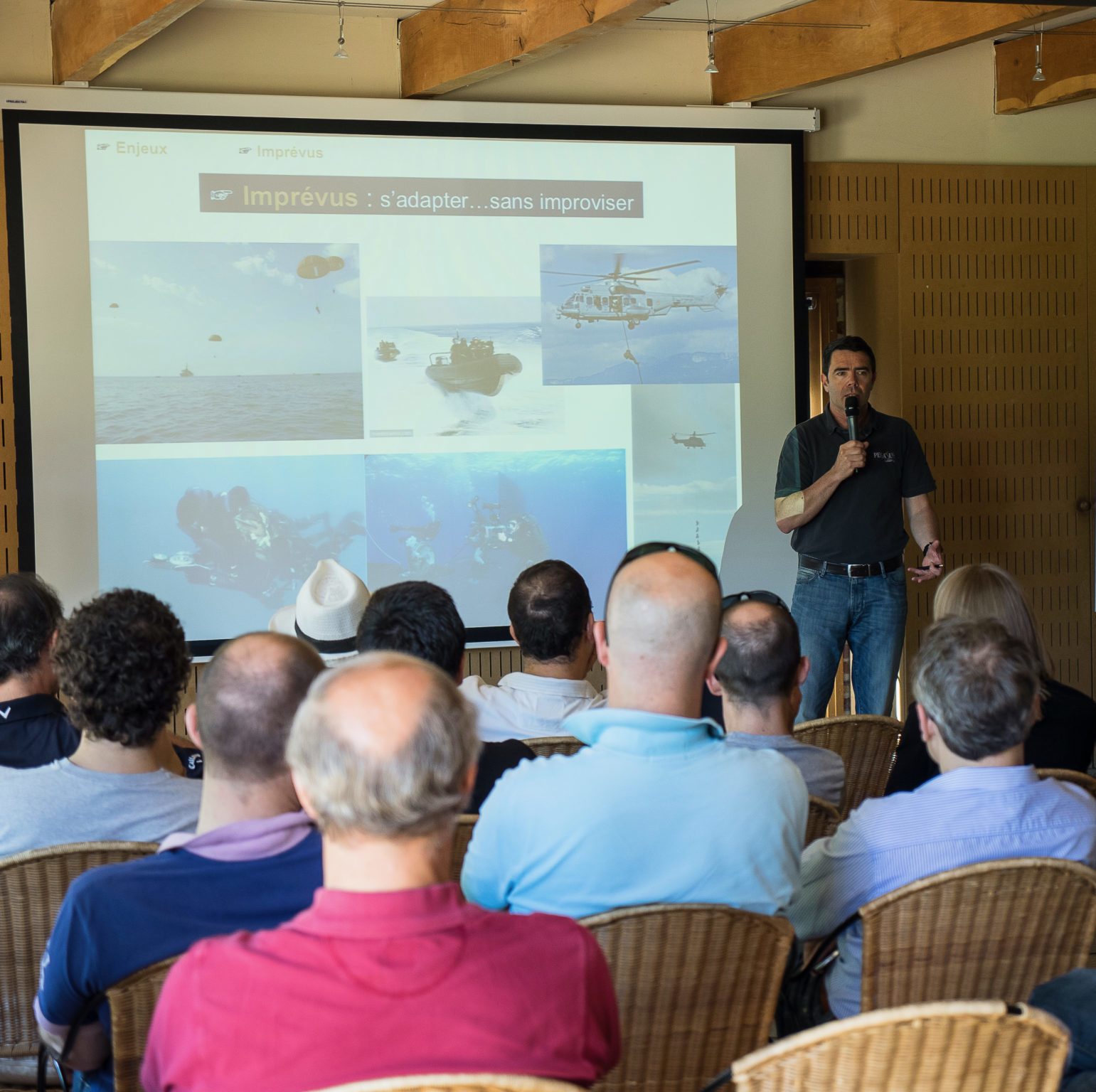 Conférence formation professionnelle opérations spéciales teambuilding équipe dirigeants leadership Pegasus Lorient