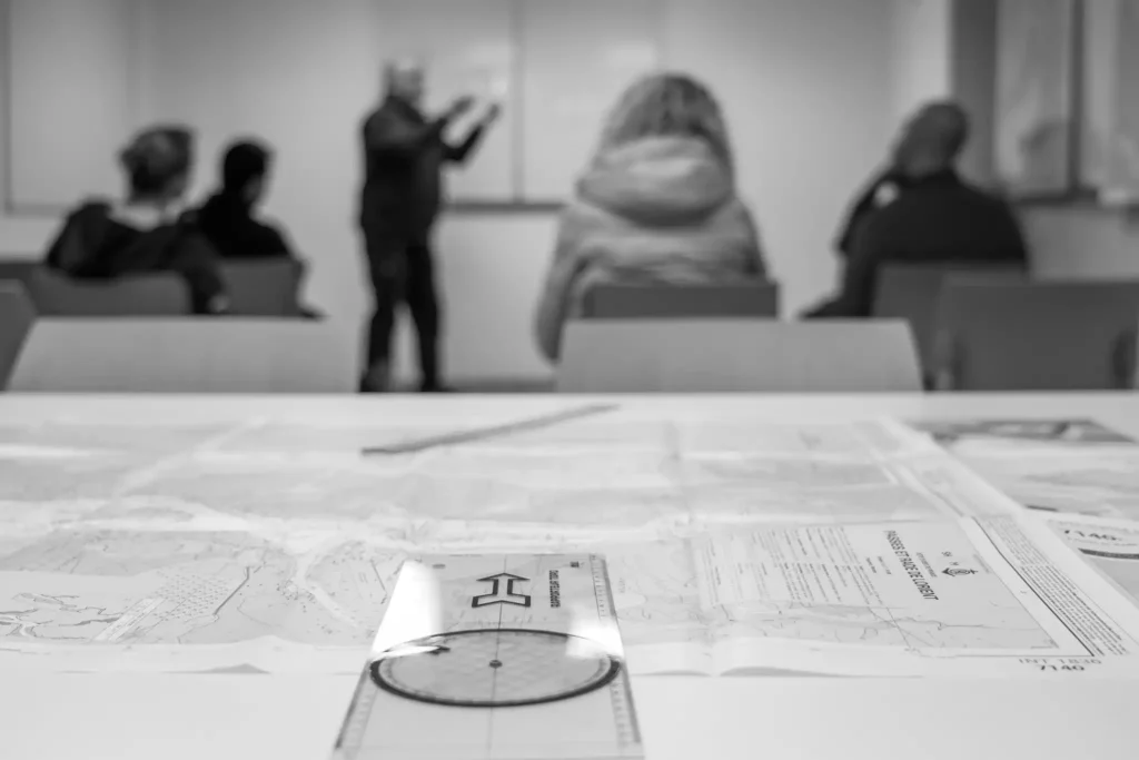 Des participants lors d'un séminaire entreprise utilisants les méthodes des Forces Spéciales